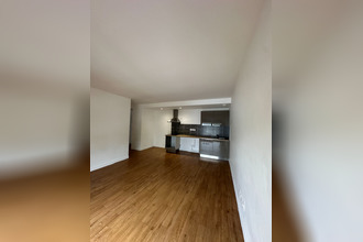 Ma-Cabane - Location Appartement SAINT-THIBAULT-DES-VIGNES, 55 m²