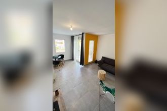 Ma-Cabane - Location Appartement Sainte-Rose, 55 m²