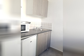 Ma-Cabane - Location Appartement Saintes, 21 m²