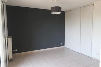 location appartement salon-de-provence 13300