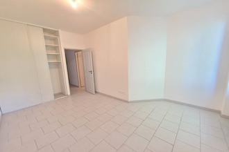 location appartement salon-de-provence 13300