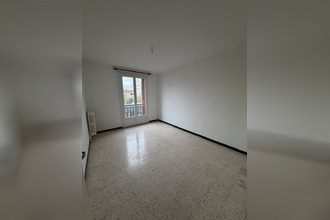 location appartement salon-de-provence 13300