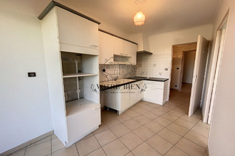 location appartement salon-de-provence 13300