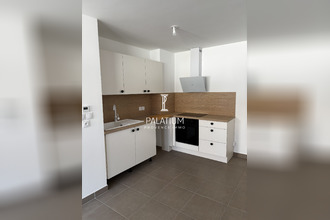 location appartement salon-de-provence 13300