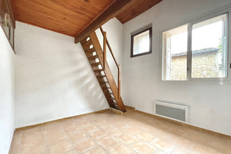 location appartement senas 13560