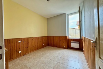 location appartement senas 13560