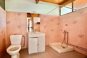 location appartement senas 13560