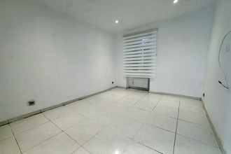 location appartement senas 13560