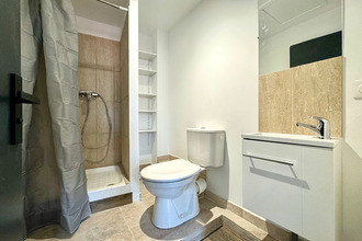 location appartement senas 13560