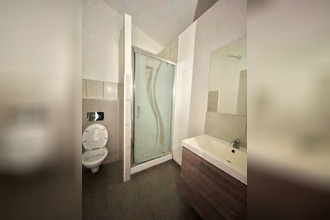 location appartement senas 13560