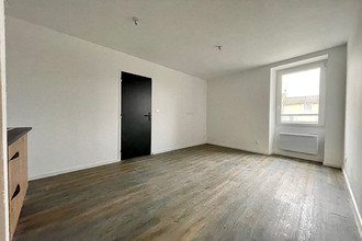 location appartement senas 13560