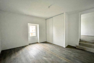 location appartement senas 13560