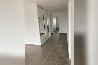 Ma-Cabane - Location Appartement SENS, 67 m²