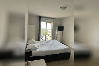 location appartement signes 83870