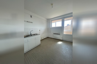 location appartement st-bonnet-le-chateau 42380