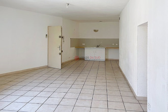 location appartement st-chinian 34360