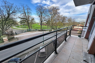 location appartement st-cloud 92210