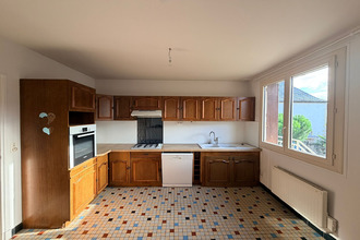 location appartement st-come-d-olt 12500