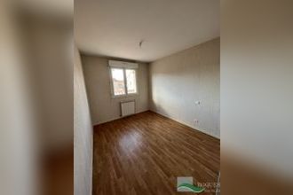 location appartement st-georges-de-luzencon 12100