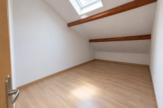 location appartement st-just-la-pendue 42540