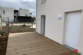 location appartement st-priest 69800