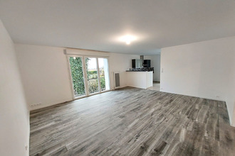 location appartement stes 17100