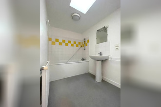 location appartement stes 17100