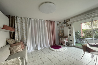 location appartement stes 17100