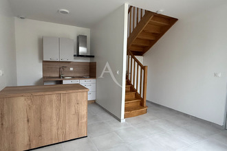 location appartement stes 17100
