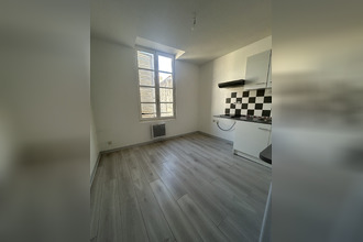 location appartement stes 17100
