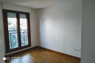 Ma-Cabane - Location Appartement SURESNES, 65 m²