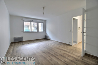 Ma-Cabane - Location Appartement SURESNES, 48 m²