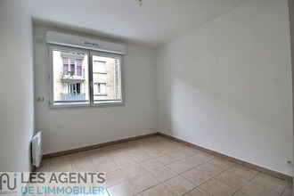 Ma-Cabane - Location Appartement SURESNES, 48 m²