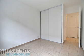 Ma-Cabane - Location Appartement SURESNES, 48 m²