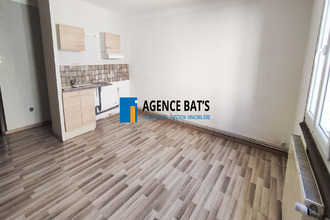 Ma-Cabane - Location Appartement SURY-LE-COMTAL, 47 m²