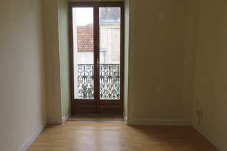 location appartement thenon 24210