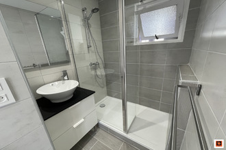 location appartement thiers 63300