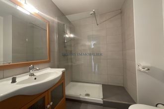 Ma-Cabane - Location Appartement Thoiry, 81 m²