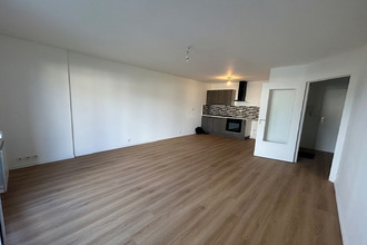 Ma-Cabane - Location Appartement TINTENIAC, 44 m²