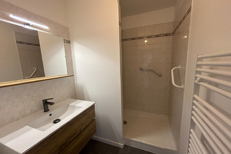Ma-Cabane - Location Appartement TINTENIAC, 44 m²