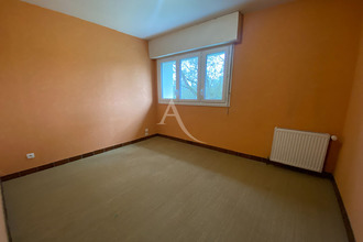 location appartement trelaze 49800