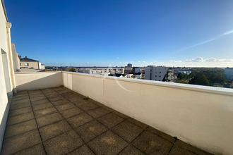 location appartement trelaze 49800