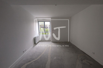 location appartement trelaze 49800