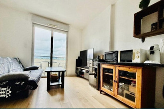 location appartement trelaze 49800