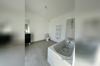 location appartement trelaze 49800