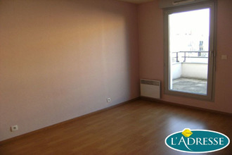 location appartement trelaze 49800