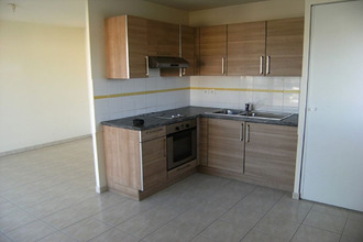 location appartement trelaze 49800