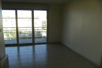 location appartement trelaze 49800