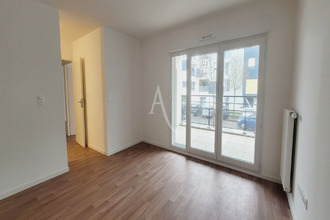 location appartement trelaze 49800