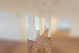 location appartement trelaze 49800